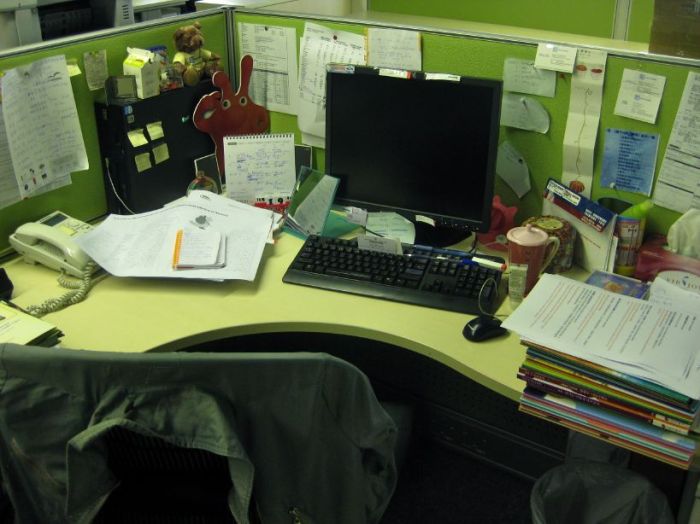 0909 cluttered desk